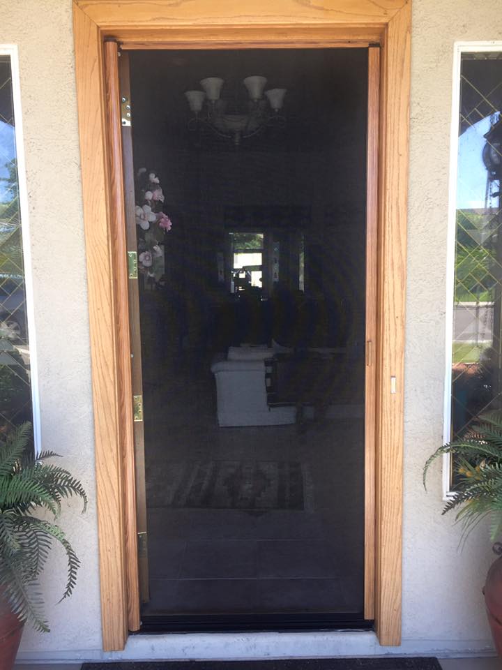 ClearView retractable screen door